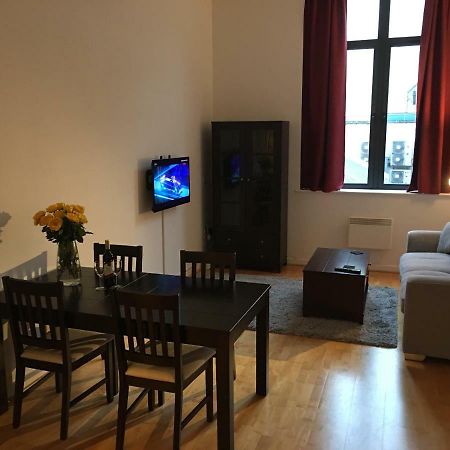 Stylish City Centre Apartment كارديف المظهر الخارجي الصورة