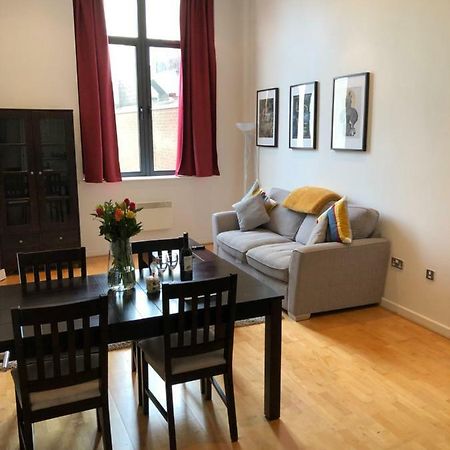 Stylish City Centre Apartment كارديف المظهر الخارجي الصورة