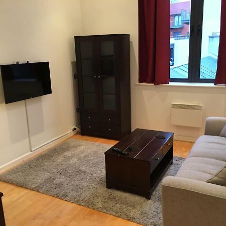 Stylish City Centre Apartment كارديف المظهر الخارجي الصورة