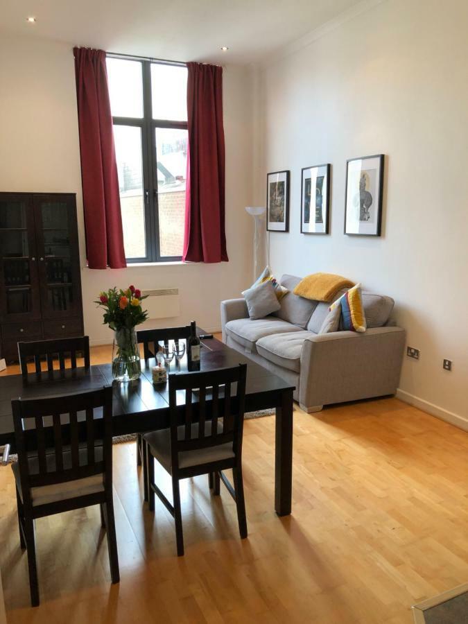 Stylish City Centre Apartment كارديف المظهر الخارجي الصورة